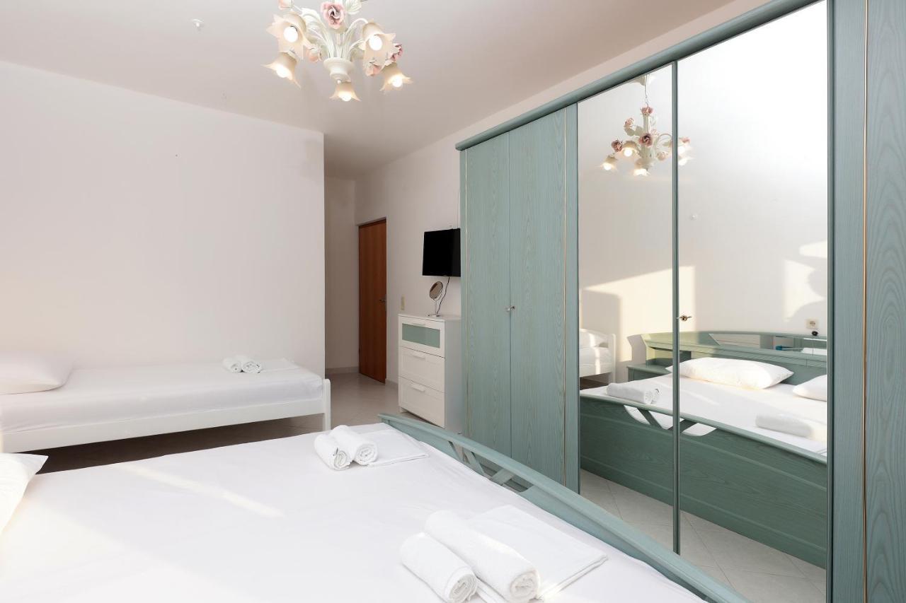 City Pool Apartments 노바야 외부 사진