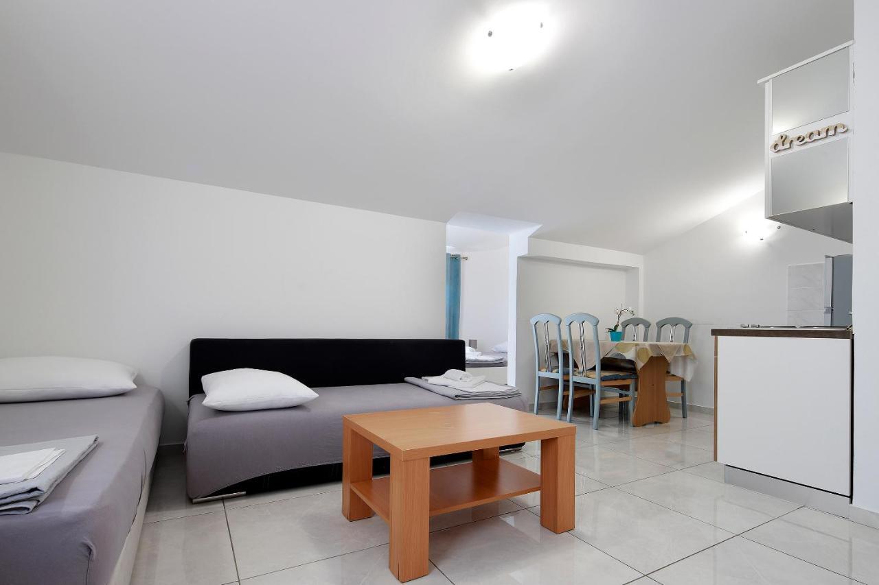 City Pool Apartments 노바야 외부 사진